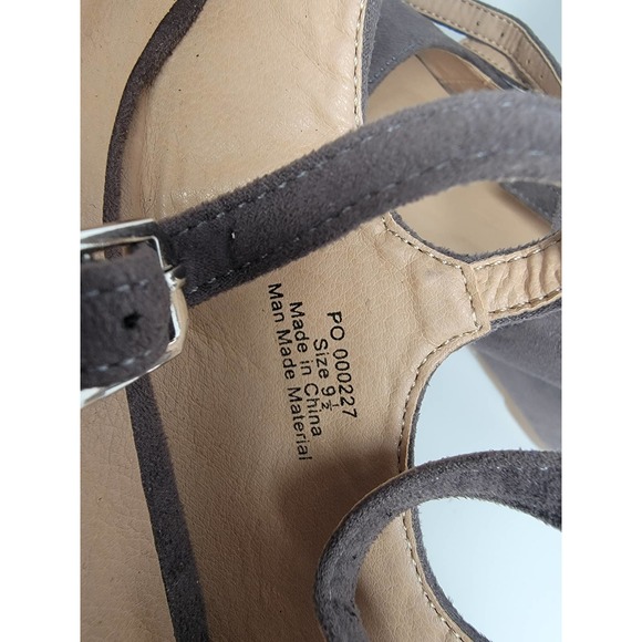 Journee Collection Womens Skyla Wedge Sandals (Size 9.5) - Picture 6 of 7